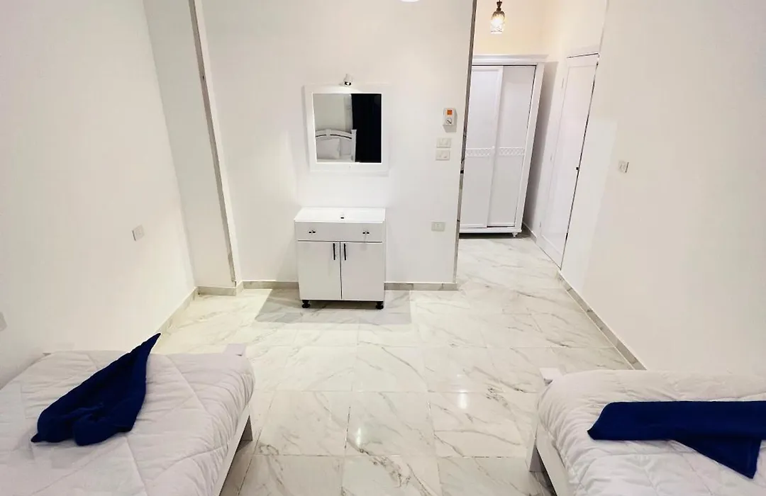 Happiness Guest House-1