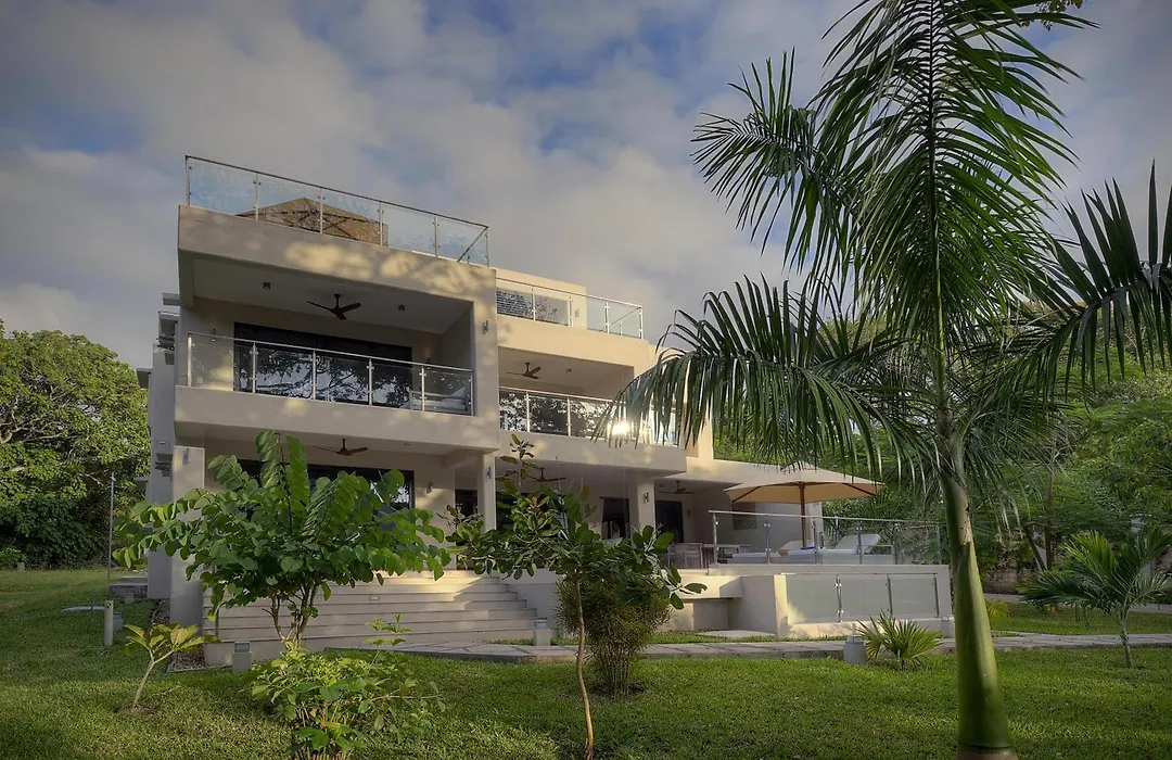 Almanara Luxury Boutique Hotel-1