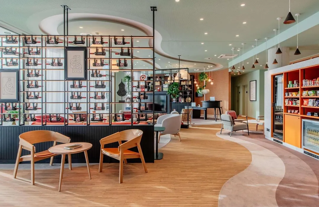 Aparthotel Adagio Stuttgart Neckarpark-1