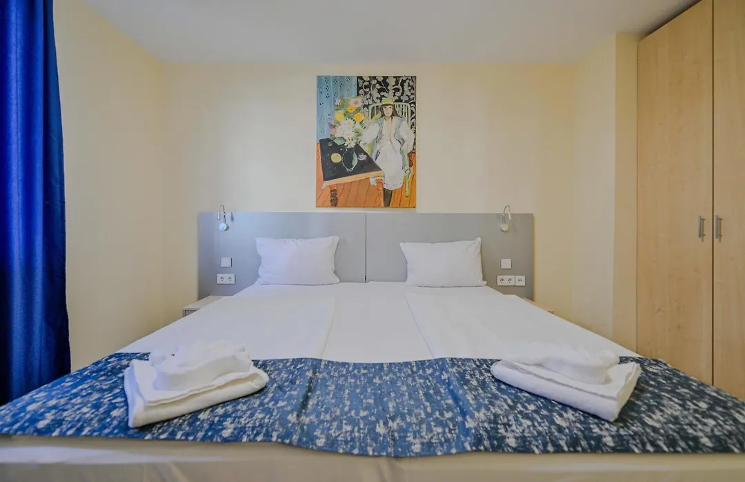 Hotel Münchner Hof-1