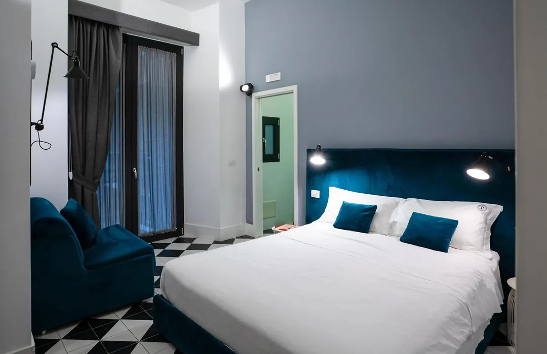 Suite Pulcinella- Lp Suite In Naples Hystorical Center-1