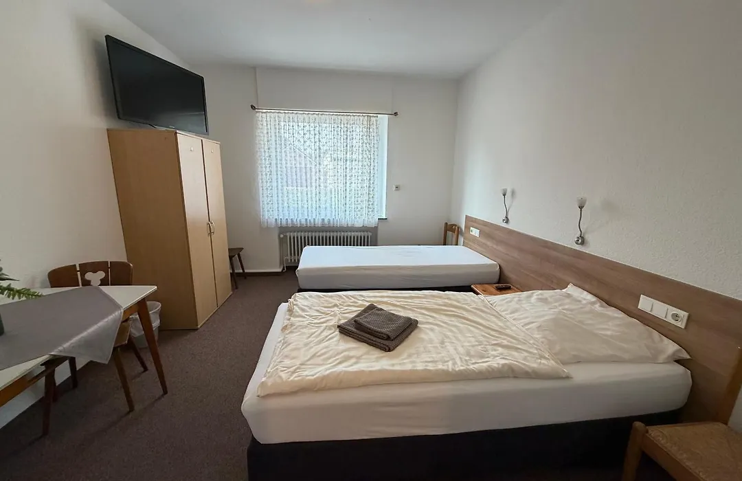 Hotel Restaurant Zum Schwan-1