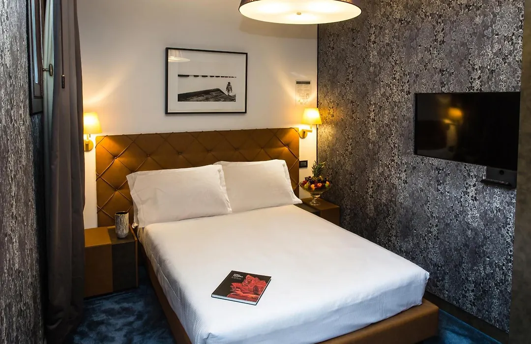 Riva Del Vin Boutique Hotel-1