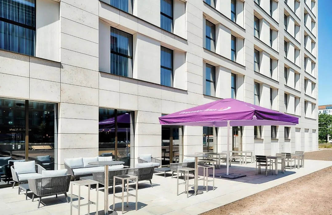 Premier Inn Darmstadt City Centre-1