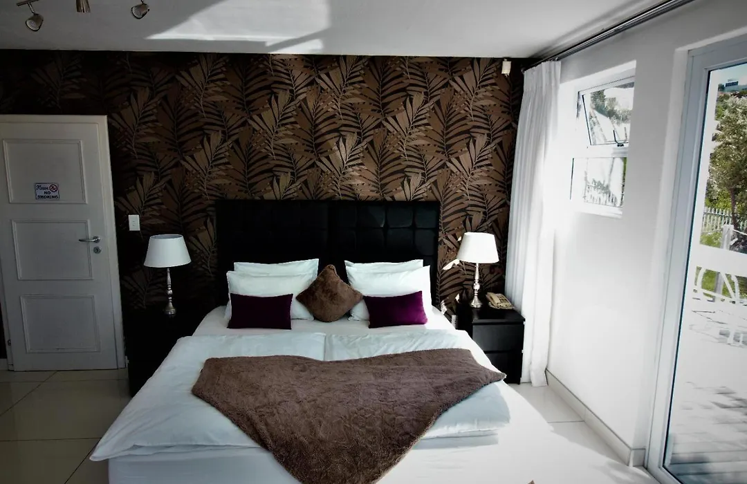 Diamond House Guesthouse-1