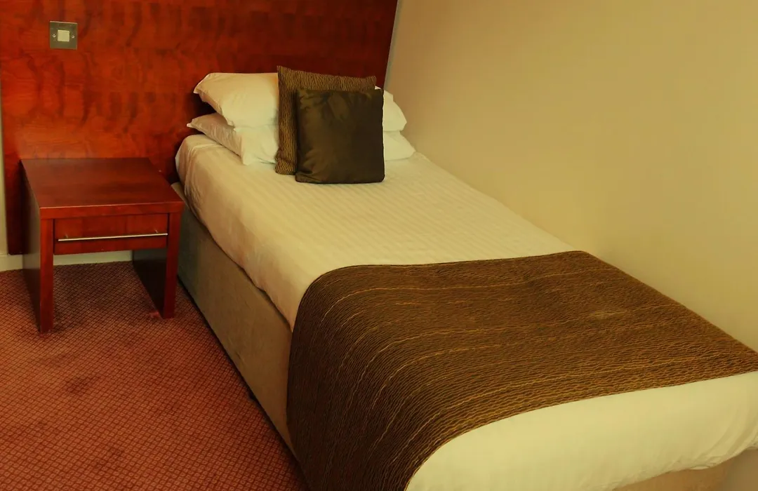 Golden Lion Hotel-1