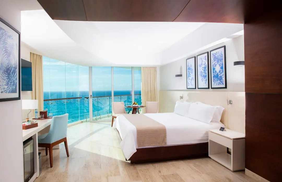 Krystal Grand Cancun All Inclusive-1