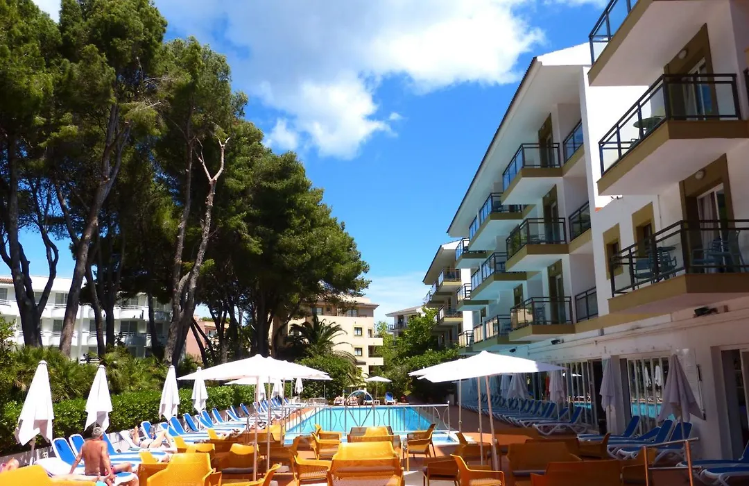 Guya Wave Hotel (Adults Only)-1