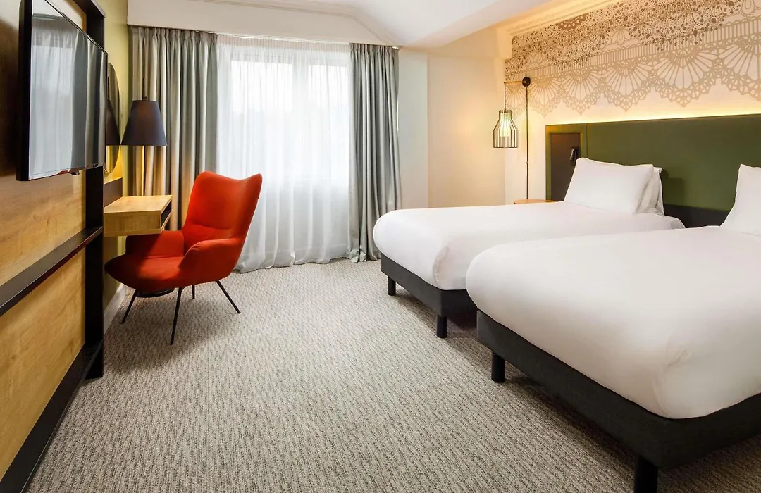 Mercure Nottingham Sherwood-1