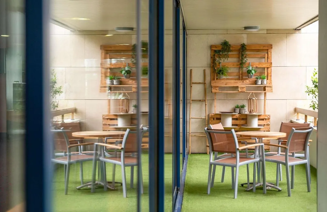 Ibis Paris 17 Clichy-Batignolles-1