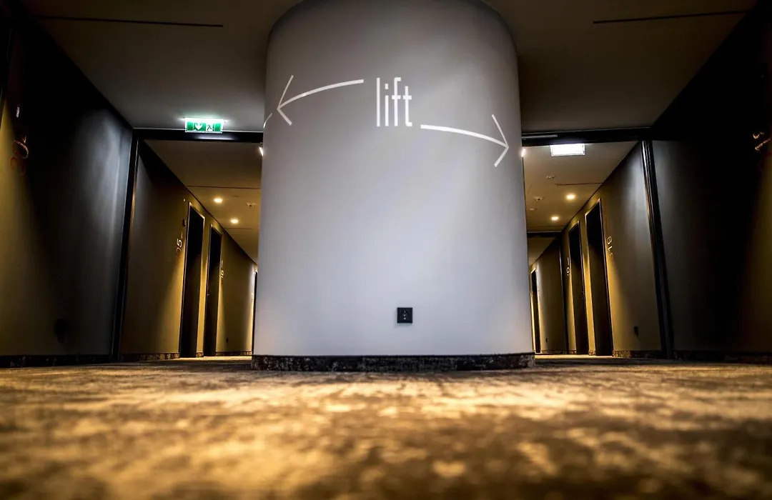 Ibis Wels-1