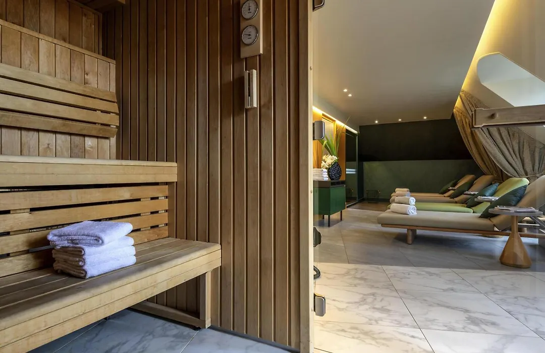 Le Louis Hotel Versailles Chateau - Mgallery Collection-1