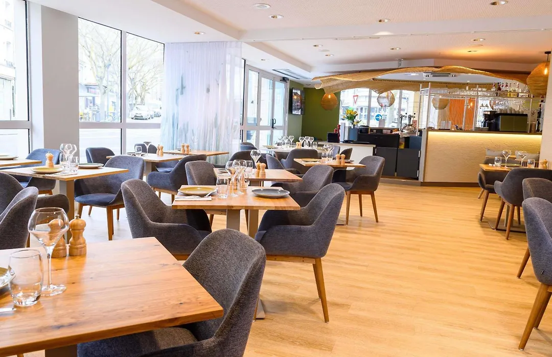 Ibis Styles Tours Centre-1