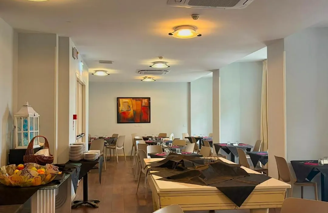 Hotel Aragosta-1