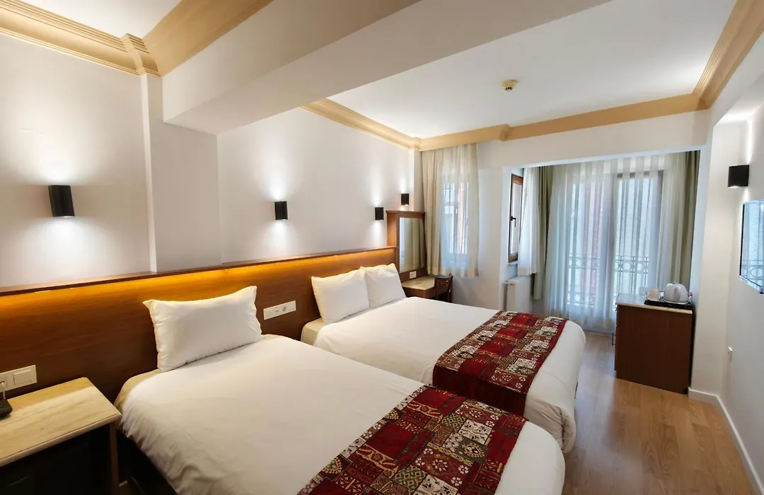 Grand Peninsula Hotel-1