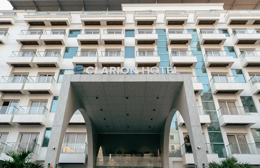 Clarion Hotel Hyderabad-1