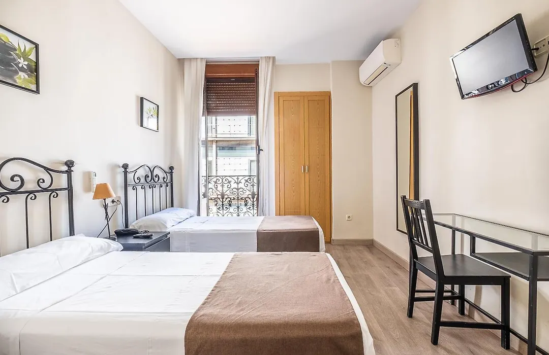 Hostal El Pilar-1