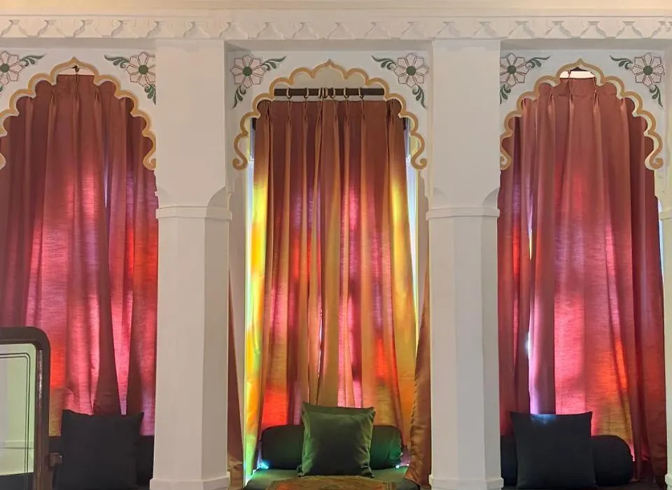 Mahendra Prakash-1