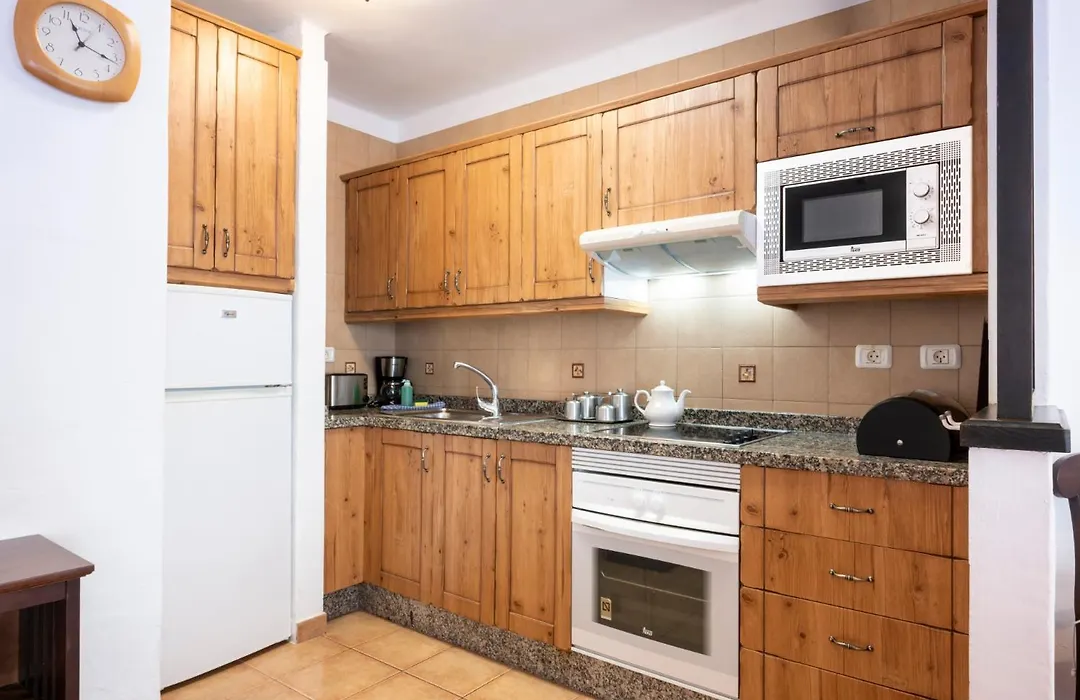 Ona Las Casitas-1