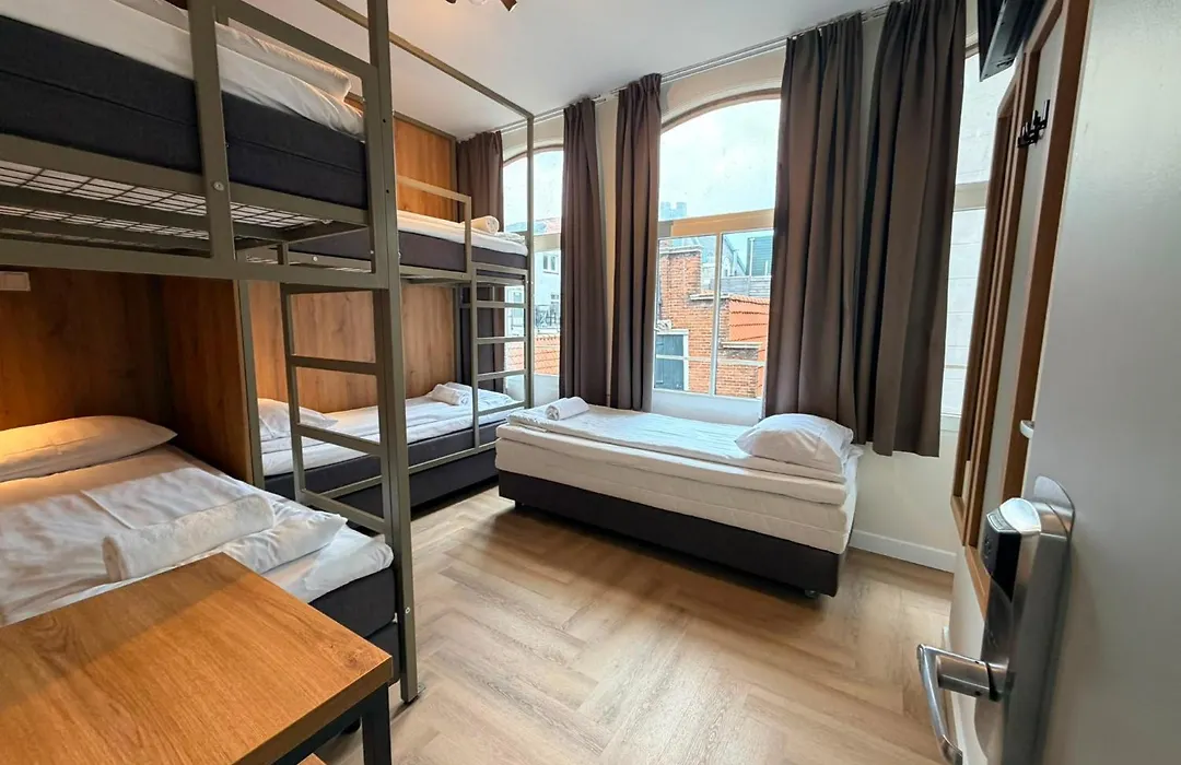 Hotel Continental Amsterdam-1