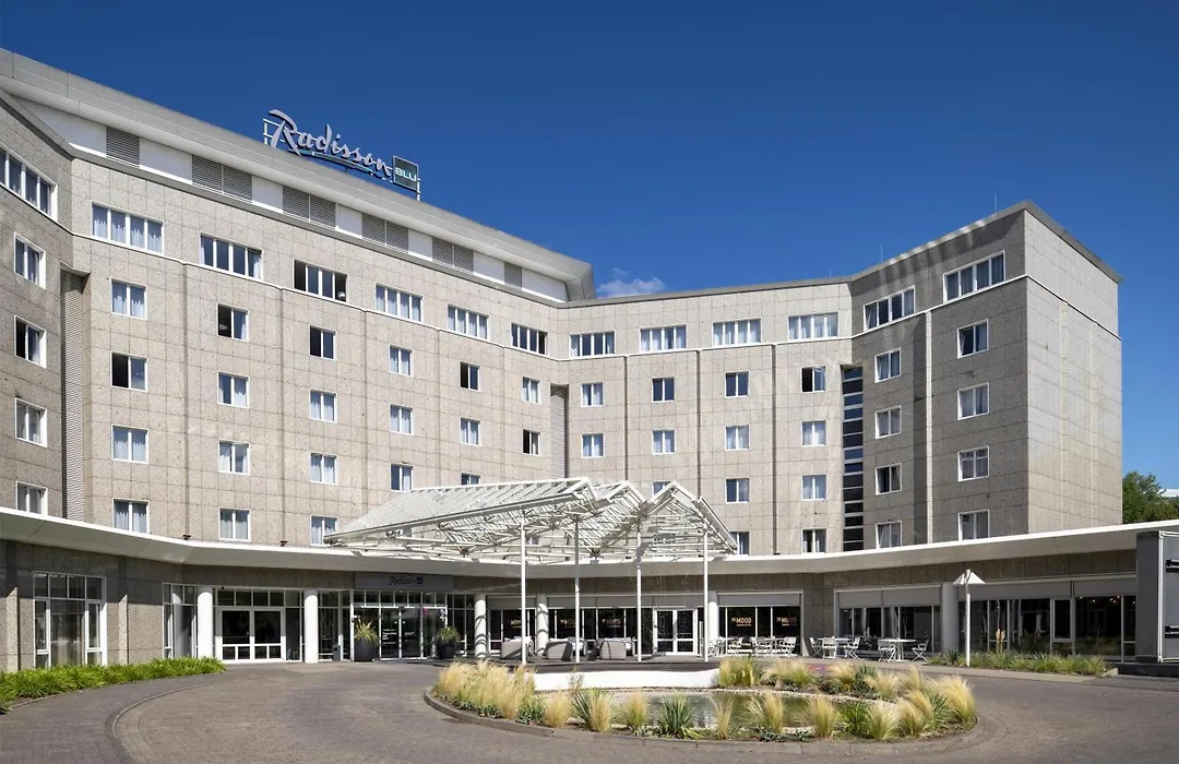 Radisson Blu Hotel Dortmund-1