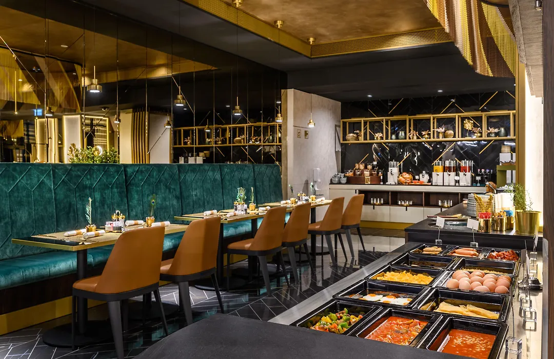 Emerald Hotel By Continental Group-1