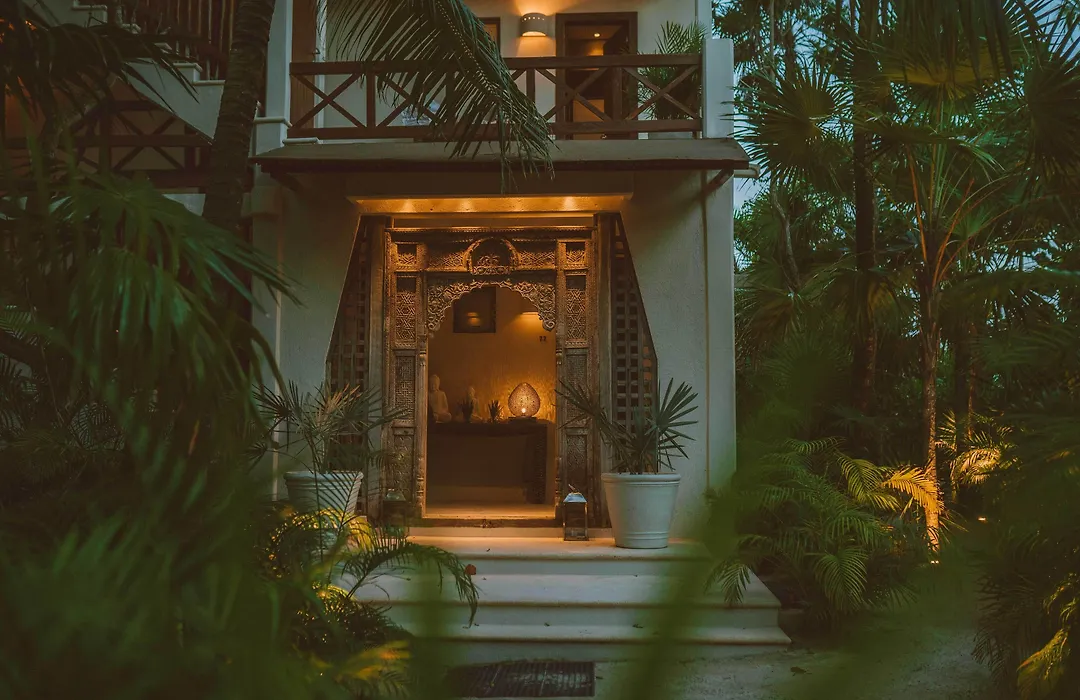 Jashita Hotel (Adults Only)-1