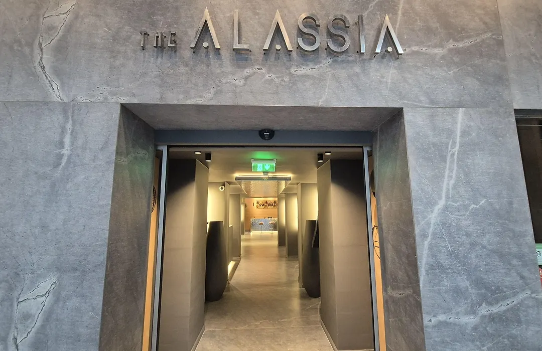 Alassia Hotel-1