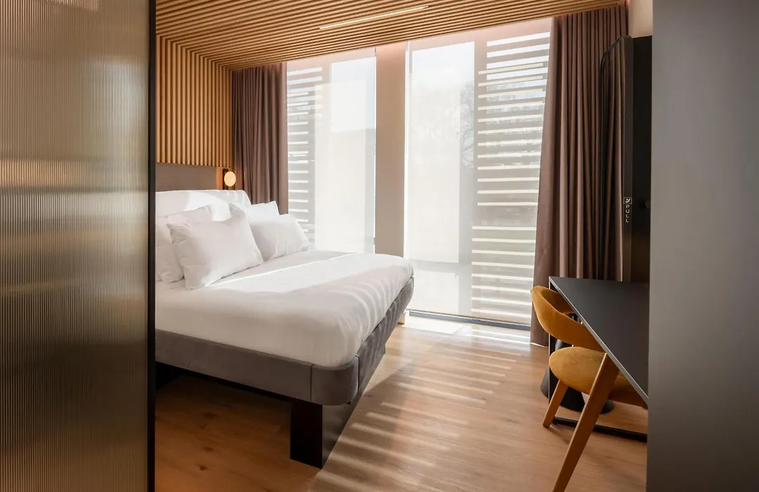 Yotelpad London Stratford, Select By Hilton-1
