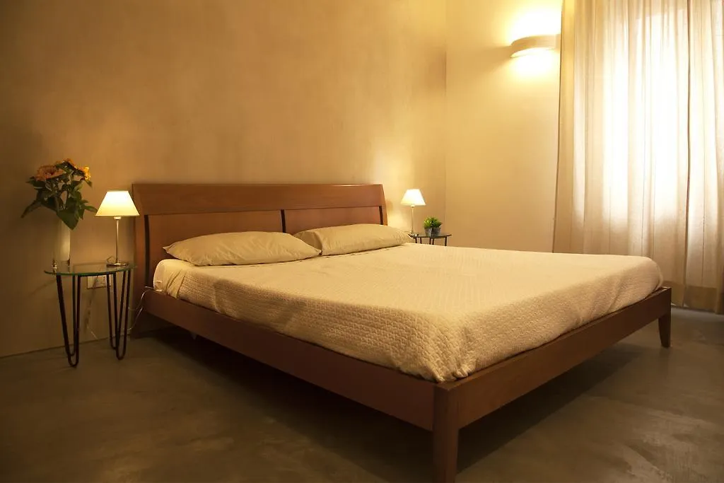 Rosalmar B&B-1