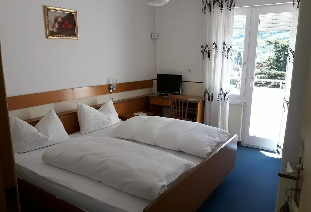 Hotel Lux-1