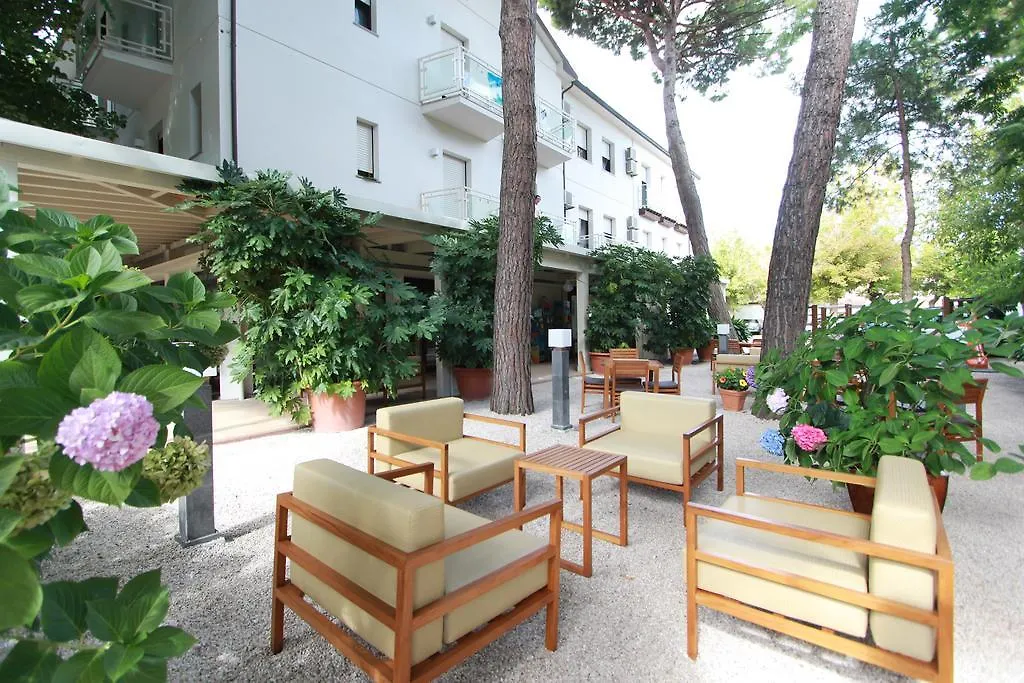 Hotel Trieste-1
