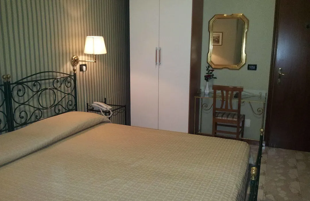 Hotel Imperial-1