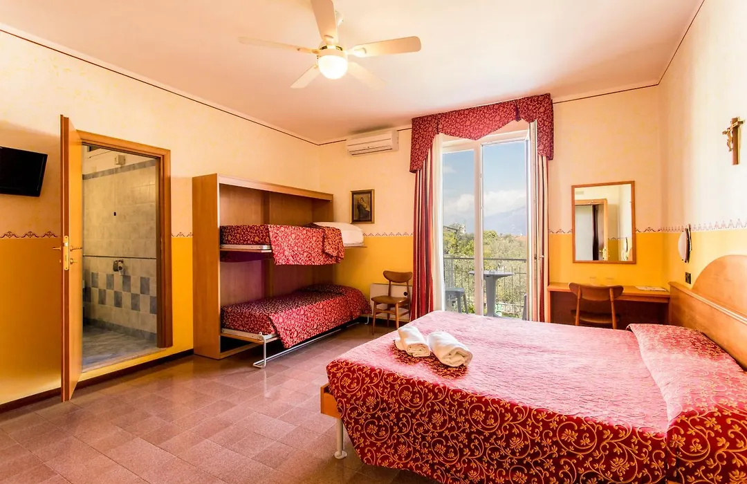 Hotel Sorriso-1
