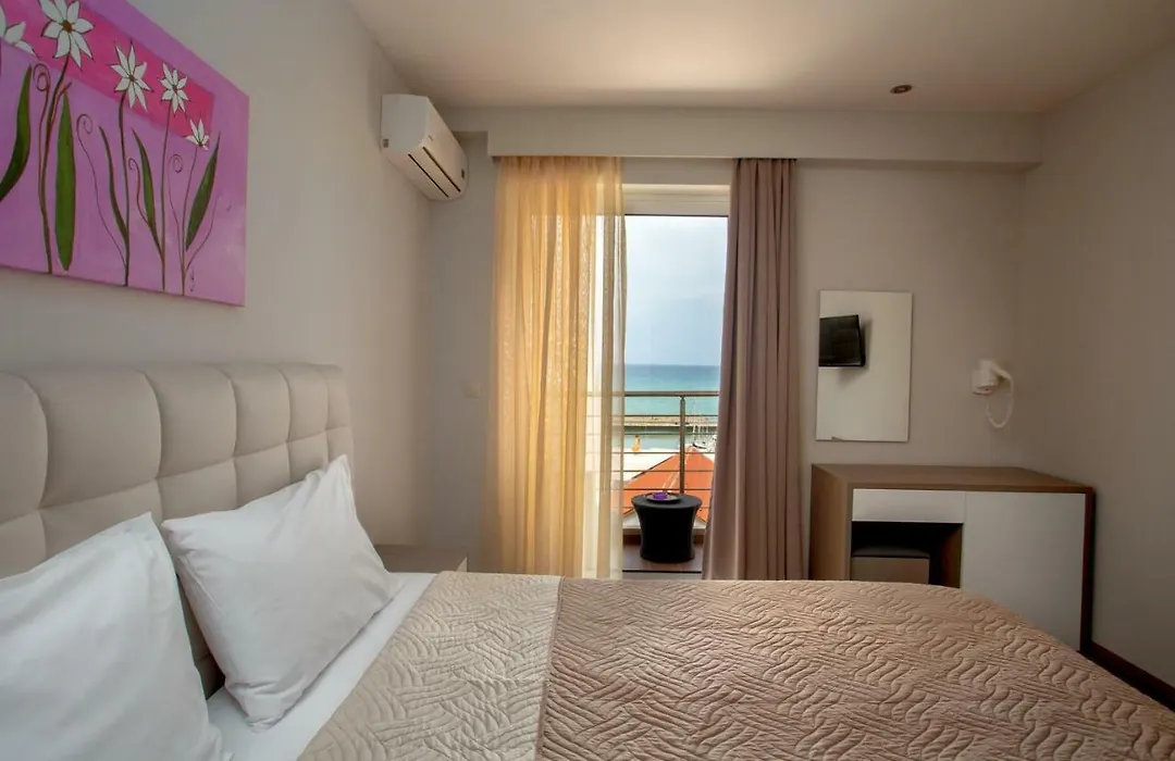 Irini Hotel-1