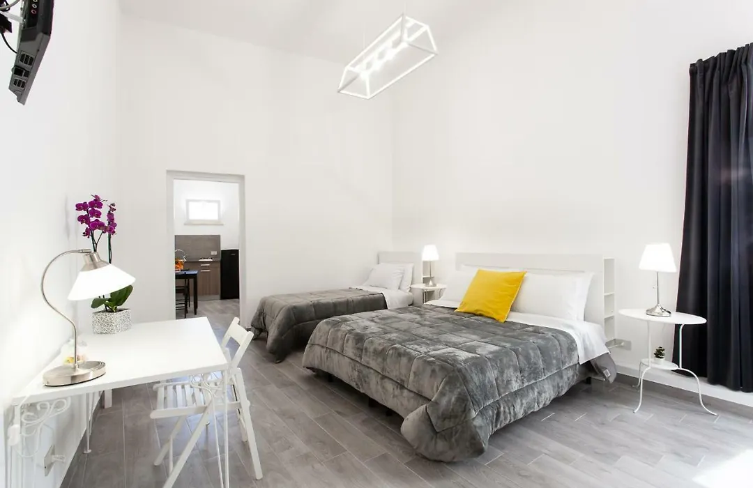B&B Il Cortile Degli Artisti-1
