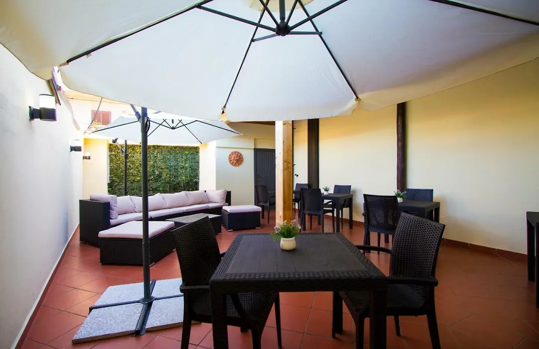 Guest House Capitan Libeccio-1