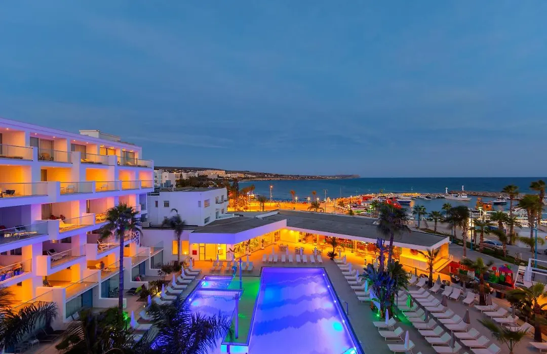Limanaki Beach Hotel & Suites-1