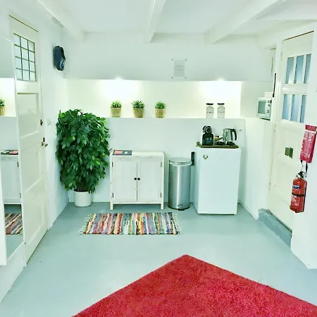 Amsterdam Home-3