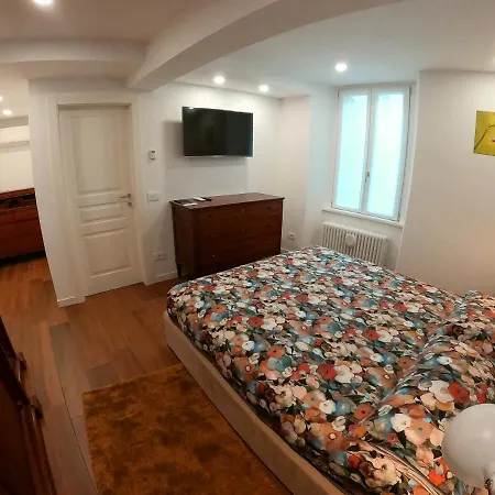 La Casa sul Lago Lecco 2-2
