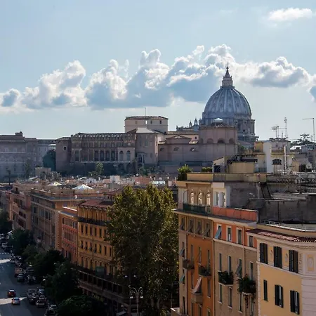 Raffaela'S Suite & Rooms Vatican Guest House-2