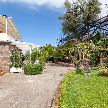 Villa Maresca B&B-3