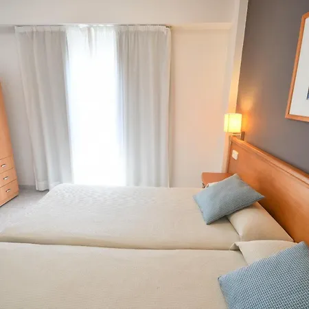 Hostal Mallorca-2