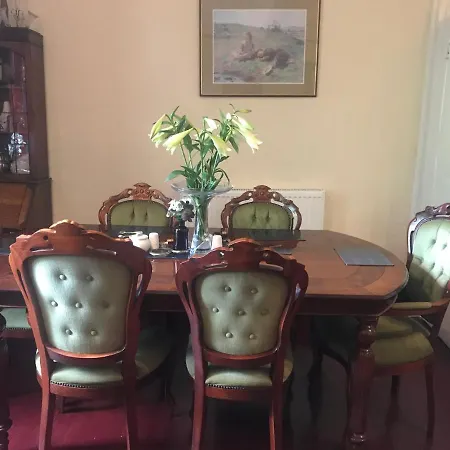 Cavell House-3