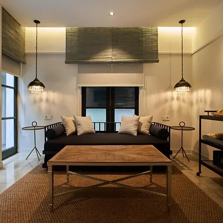 Lamandau House-3