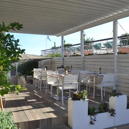 Hotel La Baia-3