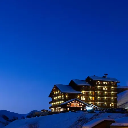 Ours Blanc Hotel&Spa-3