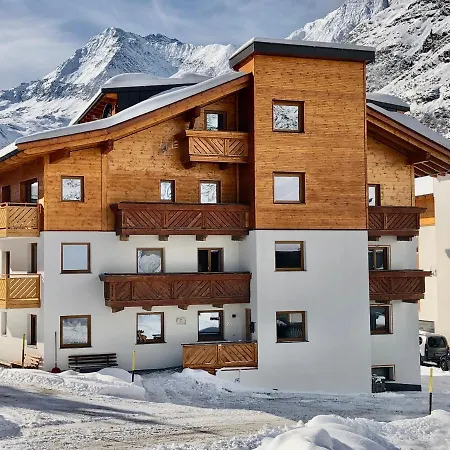 Garni-Hotel Wiesental-2