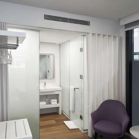 Yotelair Istanbul Airport, Duty Free - International Transit Area-3