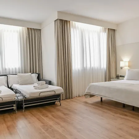 Aparthotel Mariano Cubi Barcelona-2